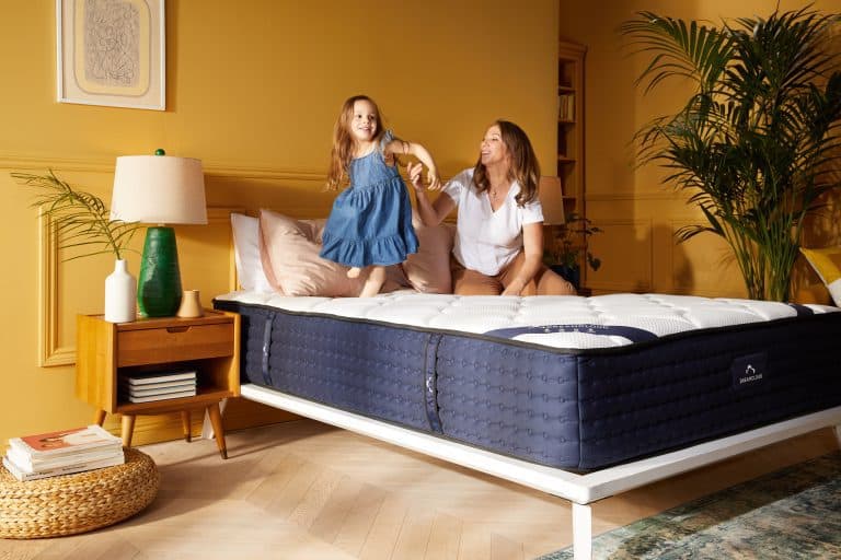 hybrid mattress in store